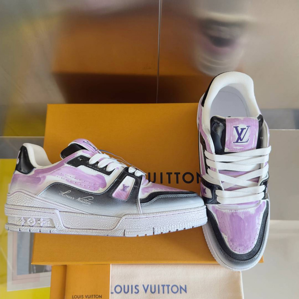 LV Trainer Wipe Color Pink/Black-001 LV Trainer Wipe Color Pink/Black-001