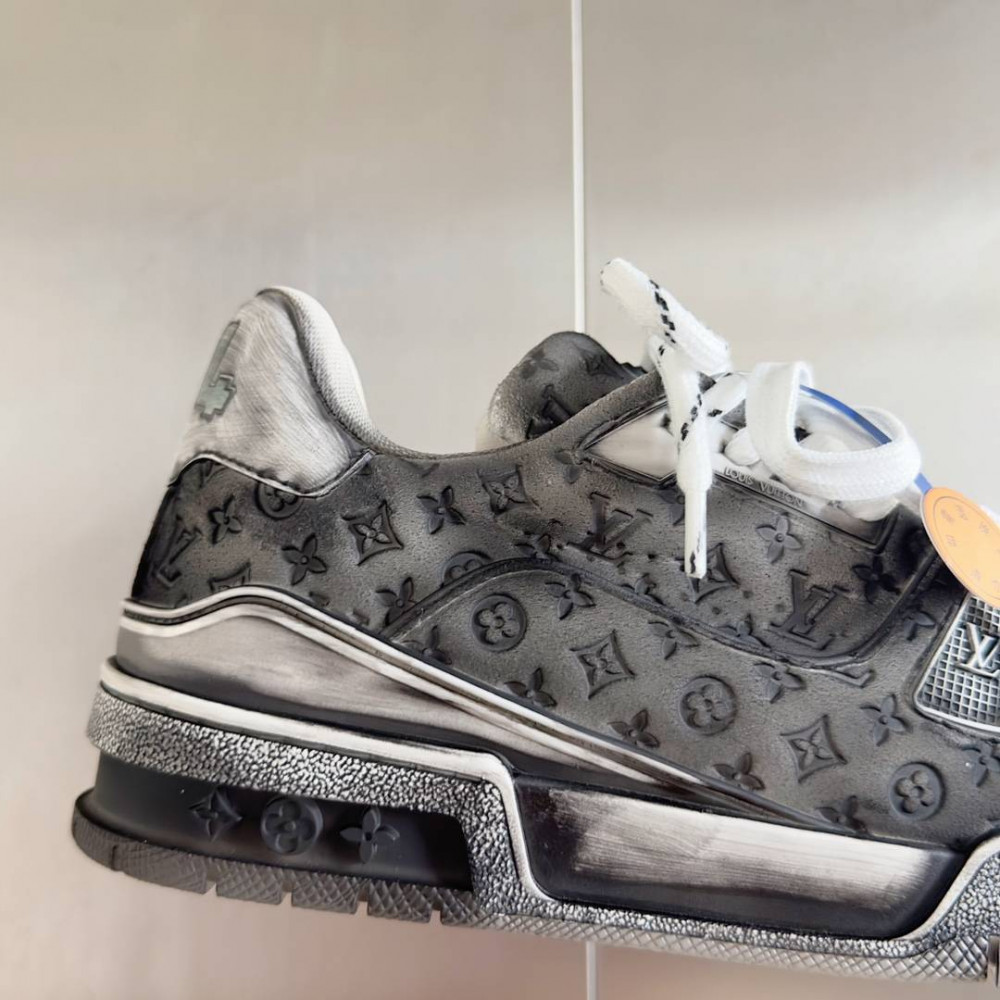 LV Trainer Wipe Color Black Print-006 LV Trainer Wipe Color Black Print-006