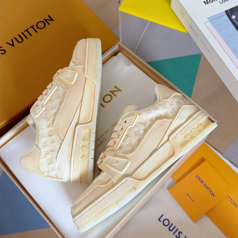 LV Trainer Wipe Color Yellow Print-010 LV Trainer Wipe Color Yellow Print-010