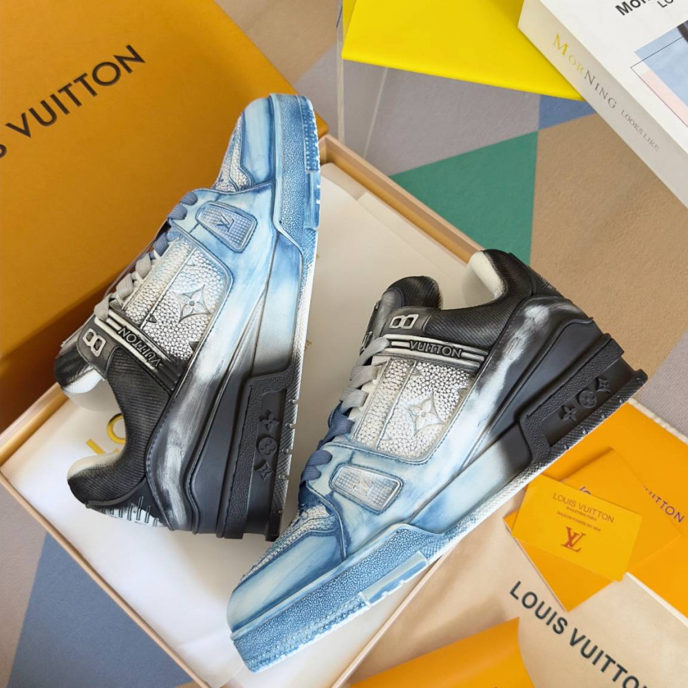 LV Trainer Wipe Color Black/Blue and White-014 LV Trainer Wipe Color Black/Blue and White-014