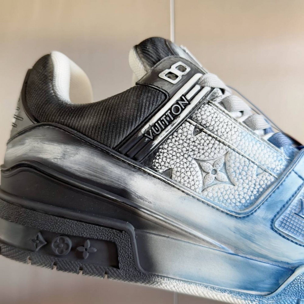 LV Trainer Wipe Color Black/Blue and White-014 LV Trainer Wipe Color Black/Blue and White-014