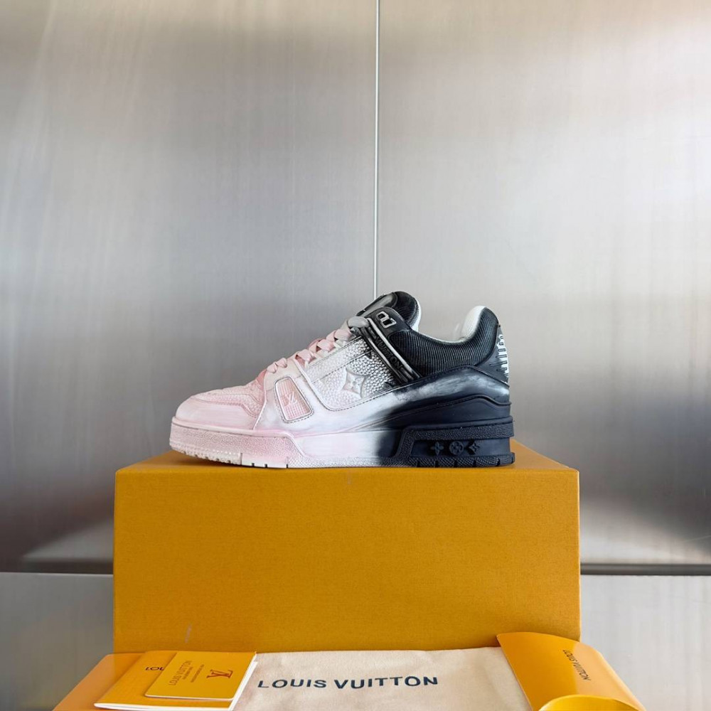 LV Trainer Wipe Color Black/Pink and White-015 LV Trainer Wipe Color Black/Pink and White-015