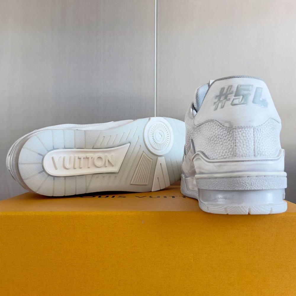 LV Trainer Wipe Color White Print-017