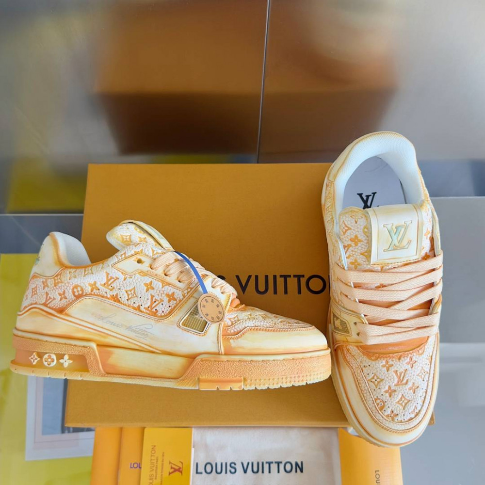 LV Trainer Wipe Color Orange Print-018 LV Trainer Wipe Color Orange Print-018
