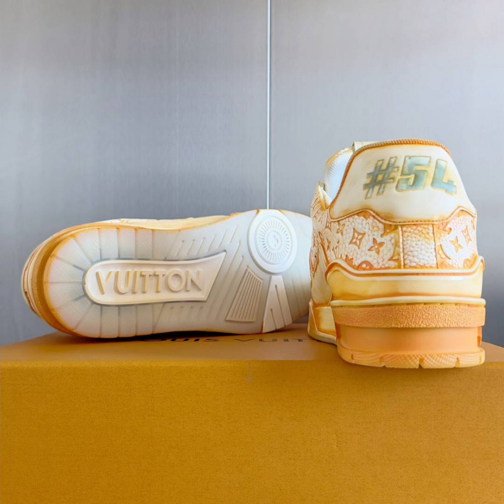 LV Trainer Wipe Color Orange Print-018 LV Trainer Wipe Color Orange Print-018