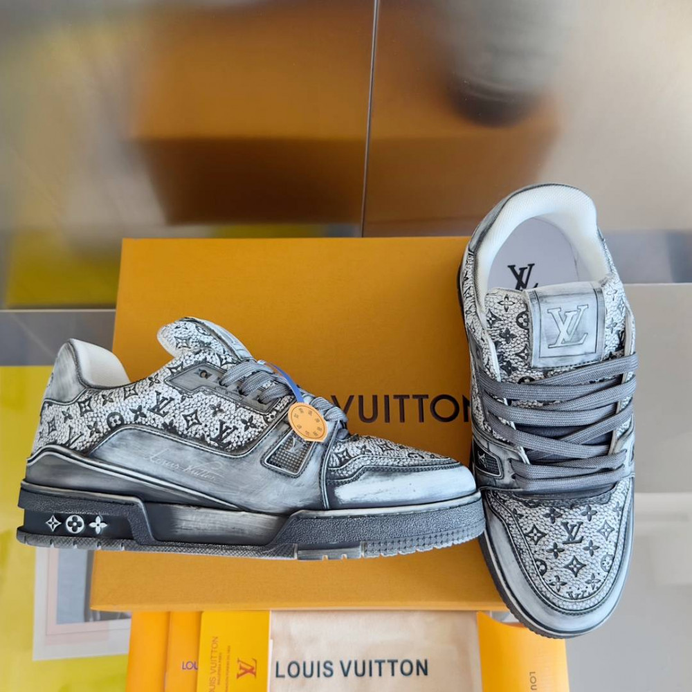 LV Trainer Wipe Color Black and White Print-020 LV Trainer Wipe Color Black and White Print-020