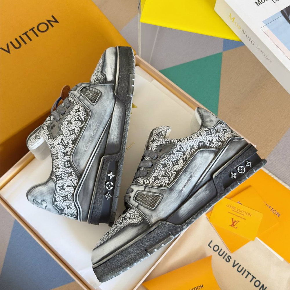 LV Trainer Wipe Color Black and White Print-020 LV Trainer Wipe Color Black and White Print-020