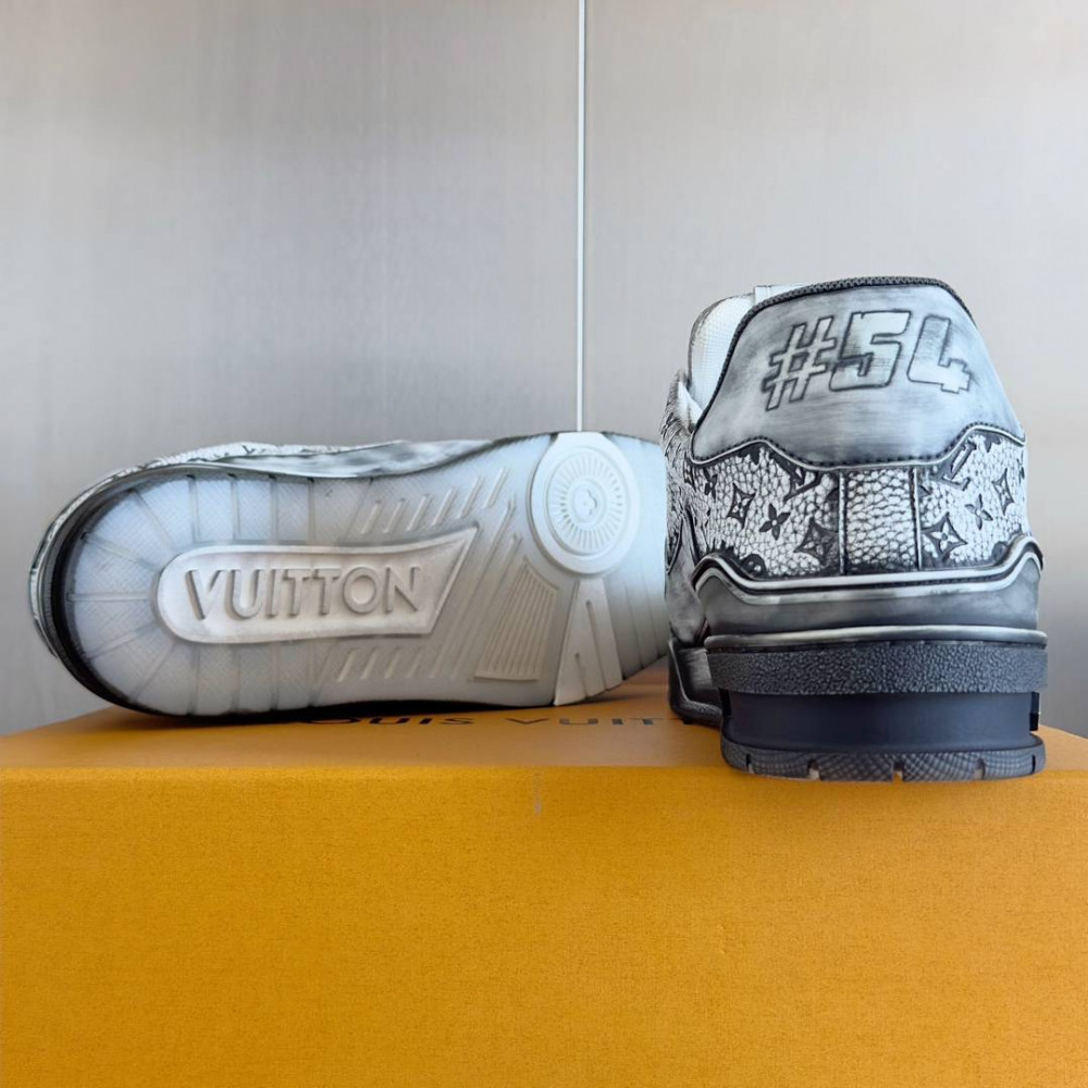 LV Trainer Wipe Color Black and White Print-020 LV Trainer Wipe Color Black and White Print-020
