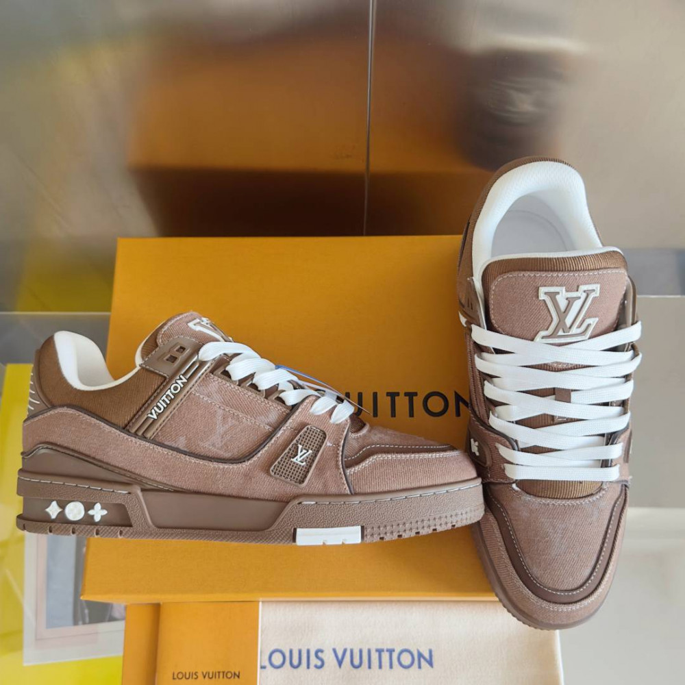 LV Trainer Brown-002 LV Trainer Brown-002