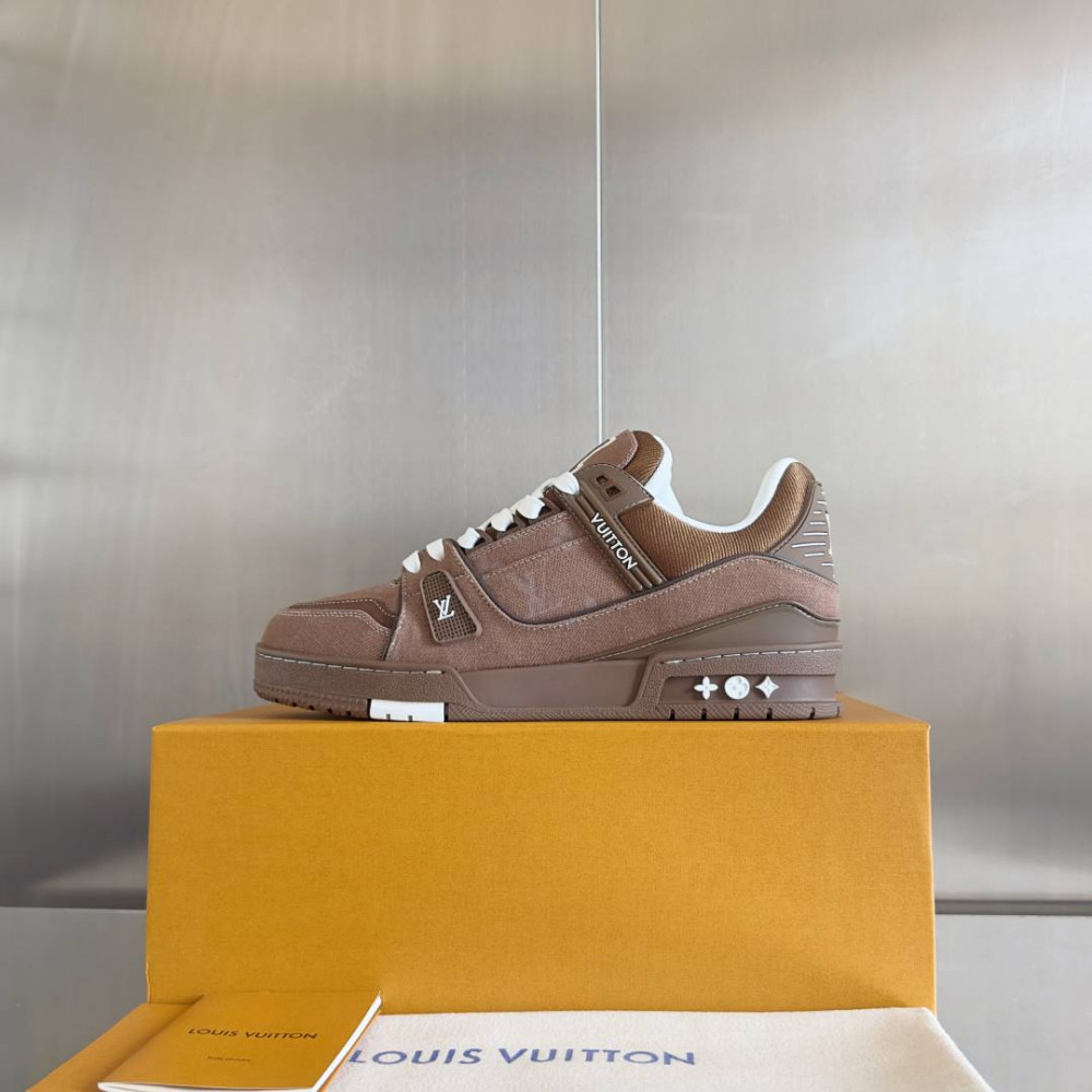 LV Trainer Brown-002 LV Trainer Brown-002