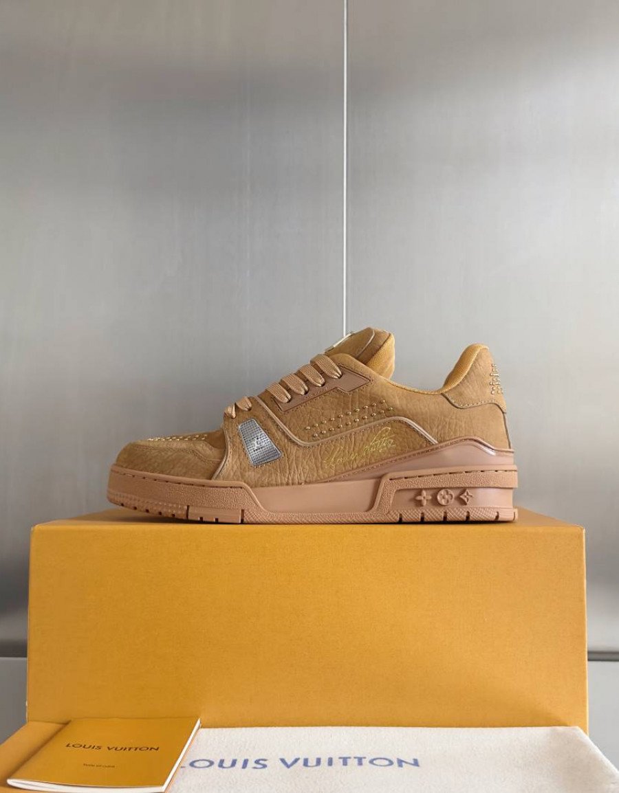 LV Trainer Diamond Brown