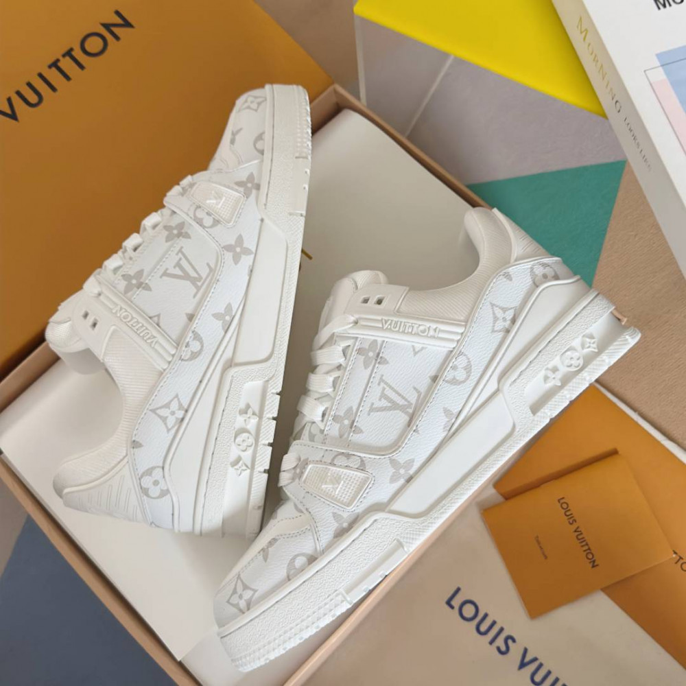 LV Trainer White-006 LV Trainer White-006