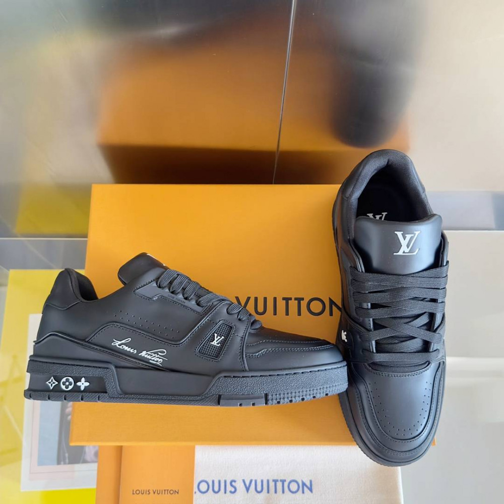 LV Trainer Sneaker Black-017 LV Trainer Sneaker Black-017
