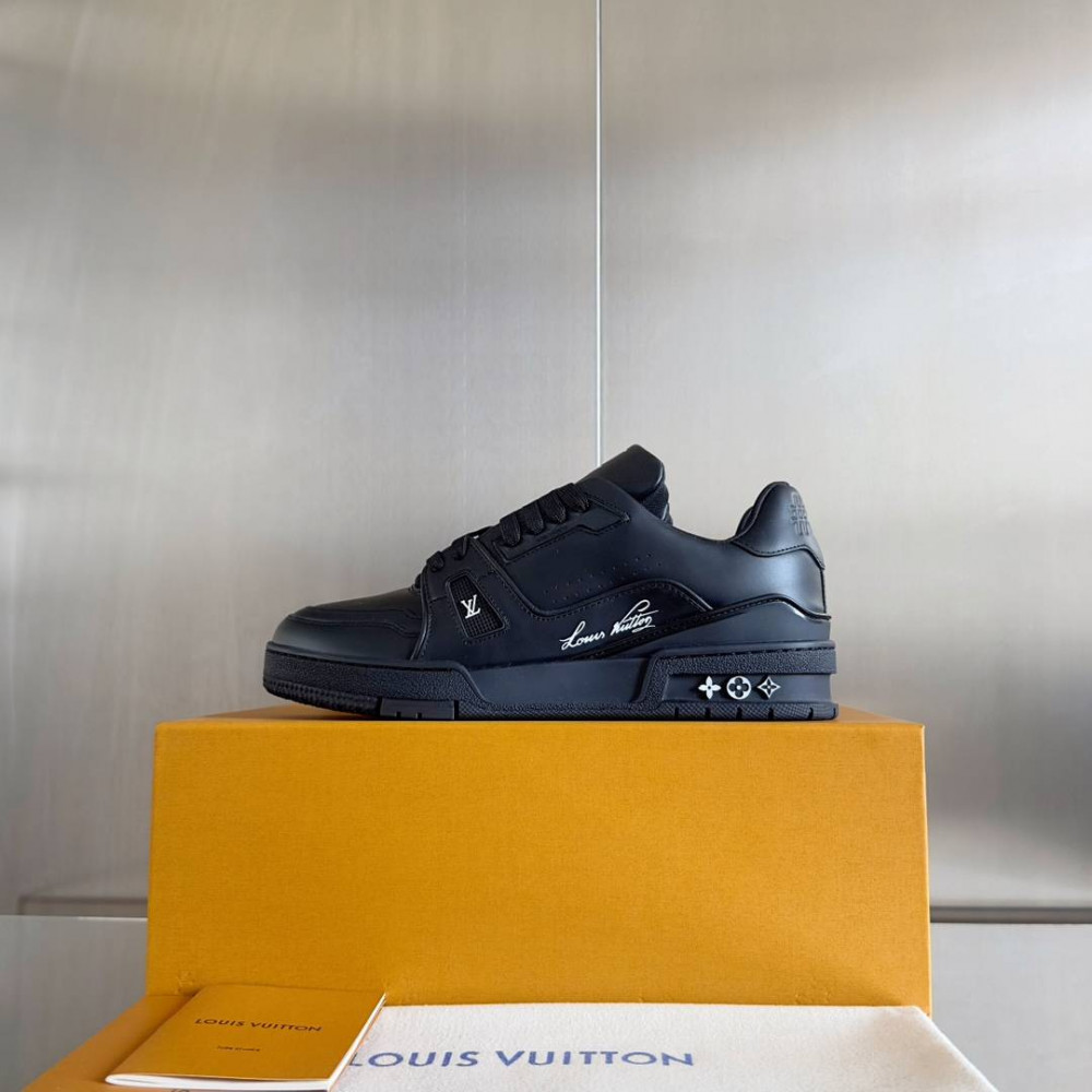 LV Trainer Sneaker Black-017 LV Trainer Sneaker Black-017