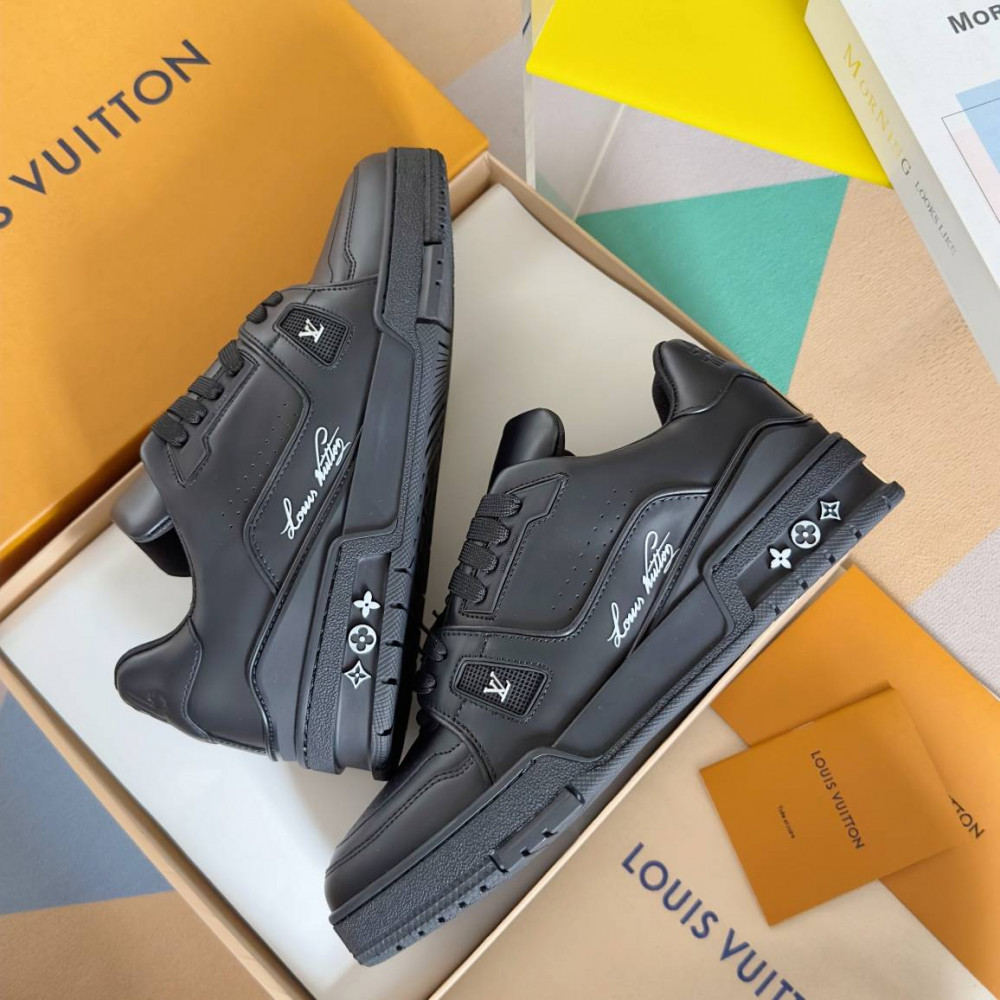 LV Trainer Sneaker Black-017 LV Trainer Sneaker Black-017