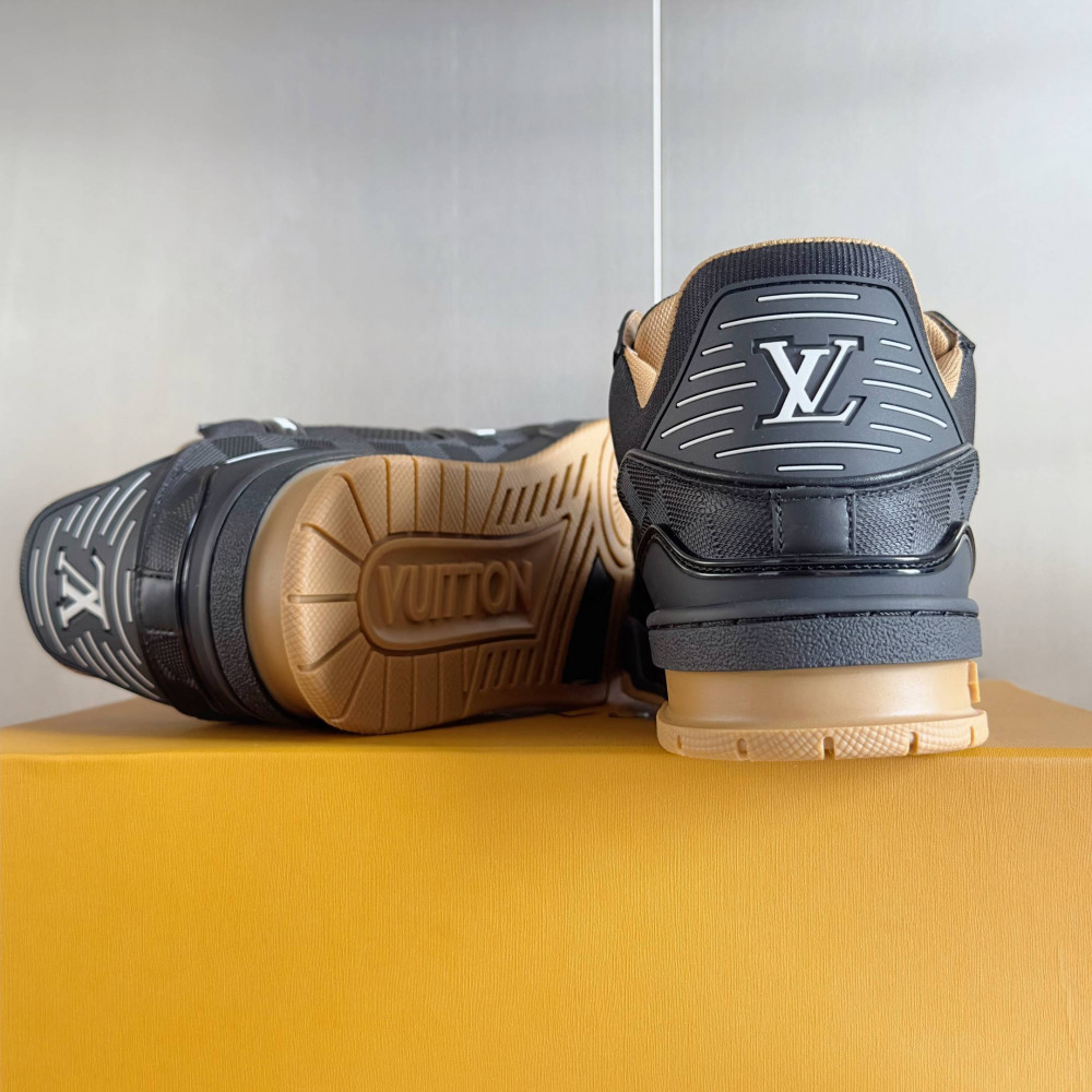 LV Trainer Sneaker Black and Orange-026 LV Trainer Sneaker Black and Orange-026