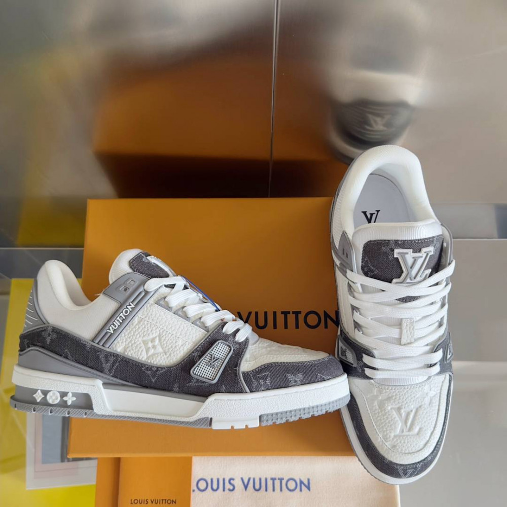 LV Trainer Sneaker Gray Jeans-030 LV Trainer Sneaker Gray Jeans-030