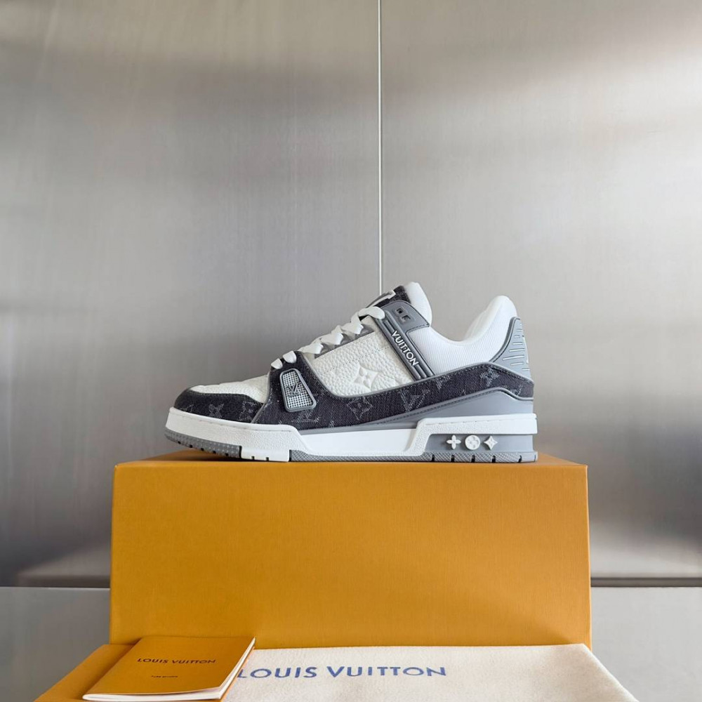 LV Trainer Sneaker Gray Jeans-030 LV Trainer Sneaker Gray Jeans-030
