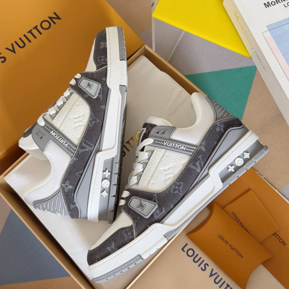 LV Trainer Sneaker Gray Jeans-030 LV Trainer Sneaker Gray Jeans-030