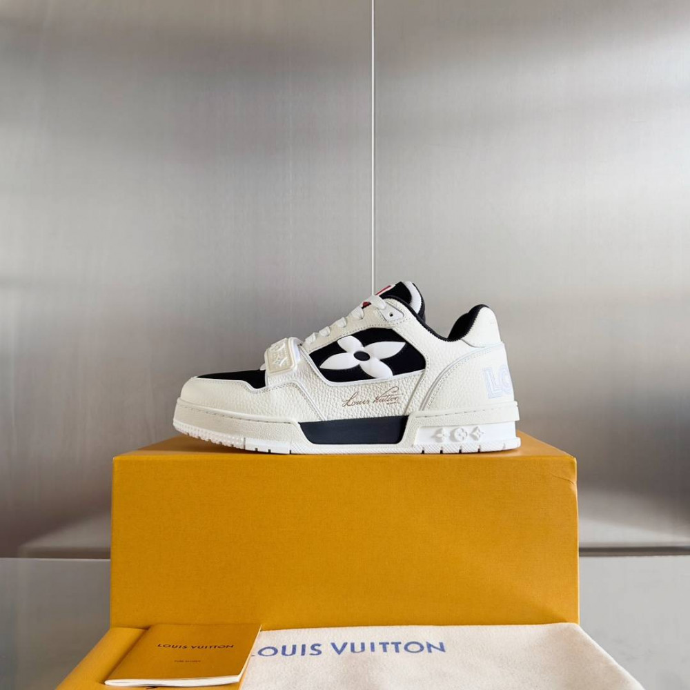 LV Trainer Sneaker Black and White-043 LV Trainer Sneaker Black and White-043