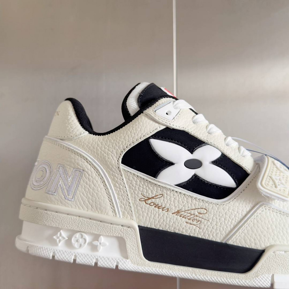 LV Trainer Sneaker Black and White-043 LV Trainer Sneaker Black and White-043