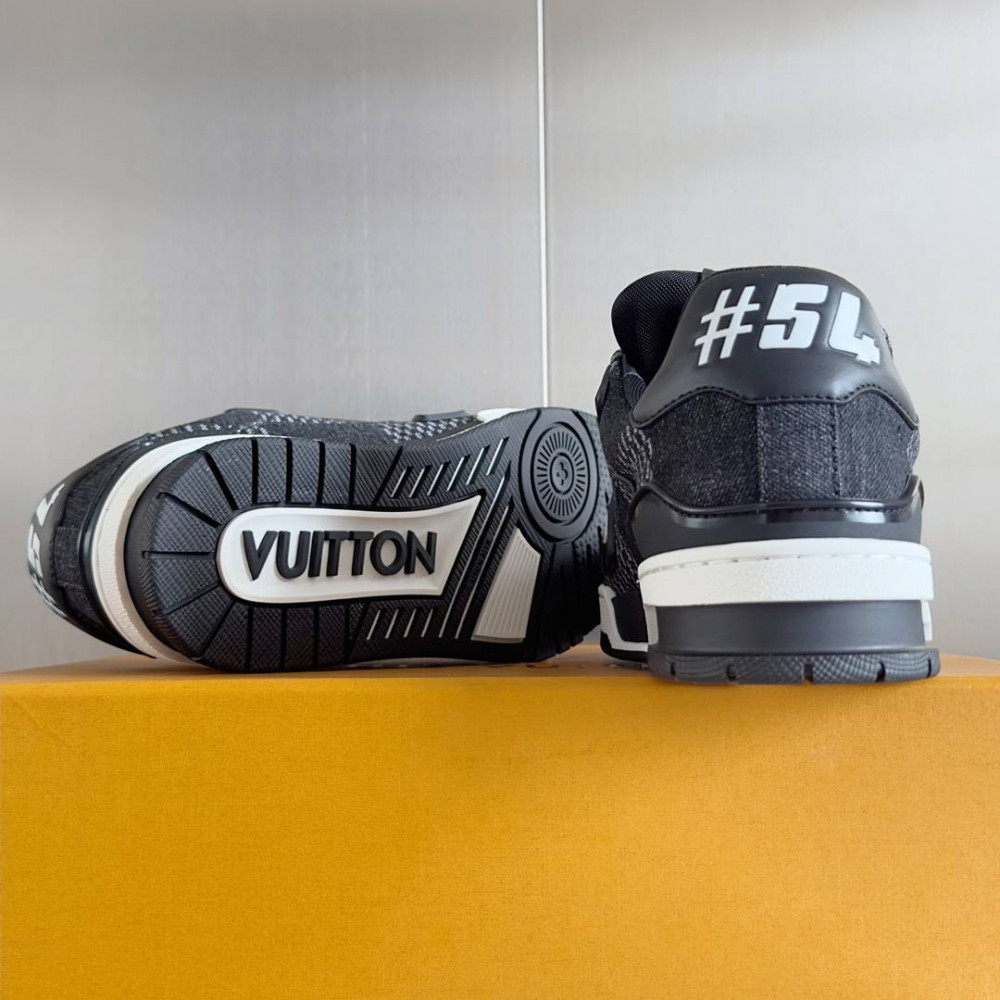 LV Trainer Sneaker Black-046 LV Trainer Sneaker Black-046