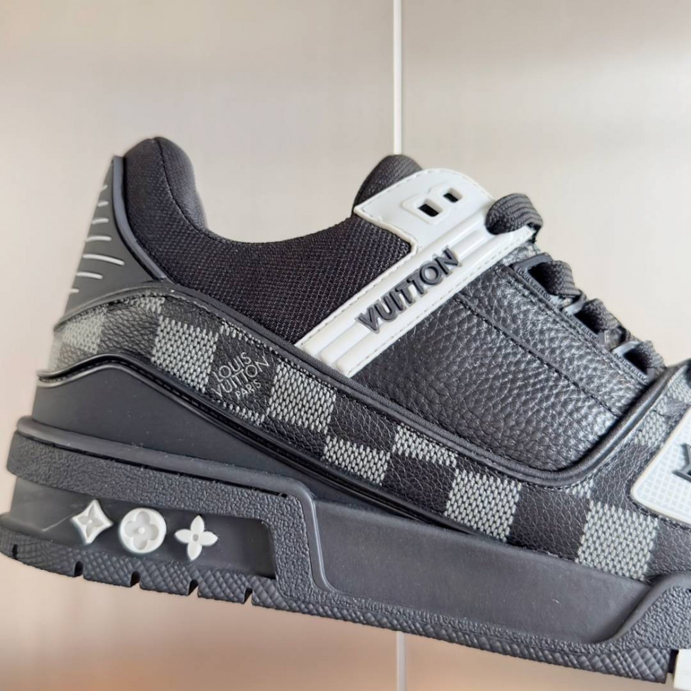 LV Trainer Sneaker Black-058 LV Trainer Sneaker Black-058
