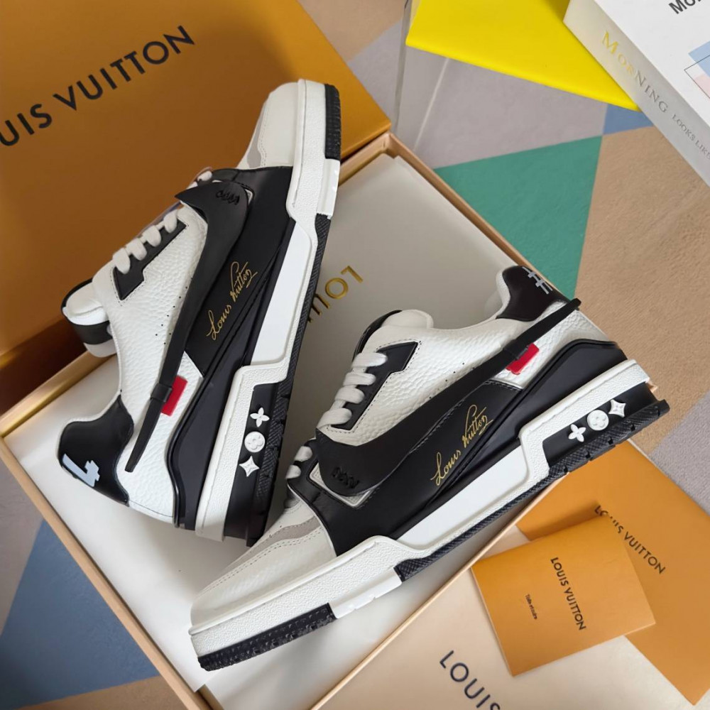 LV Trainer Sneaker Black and White-061 LV Trainer Sneaker Black and White-061