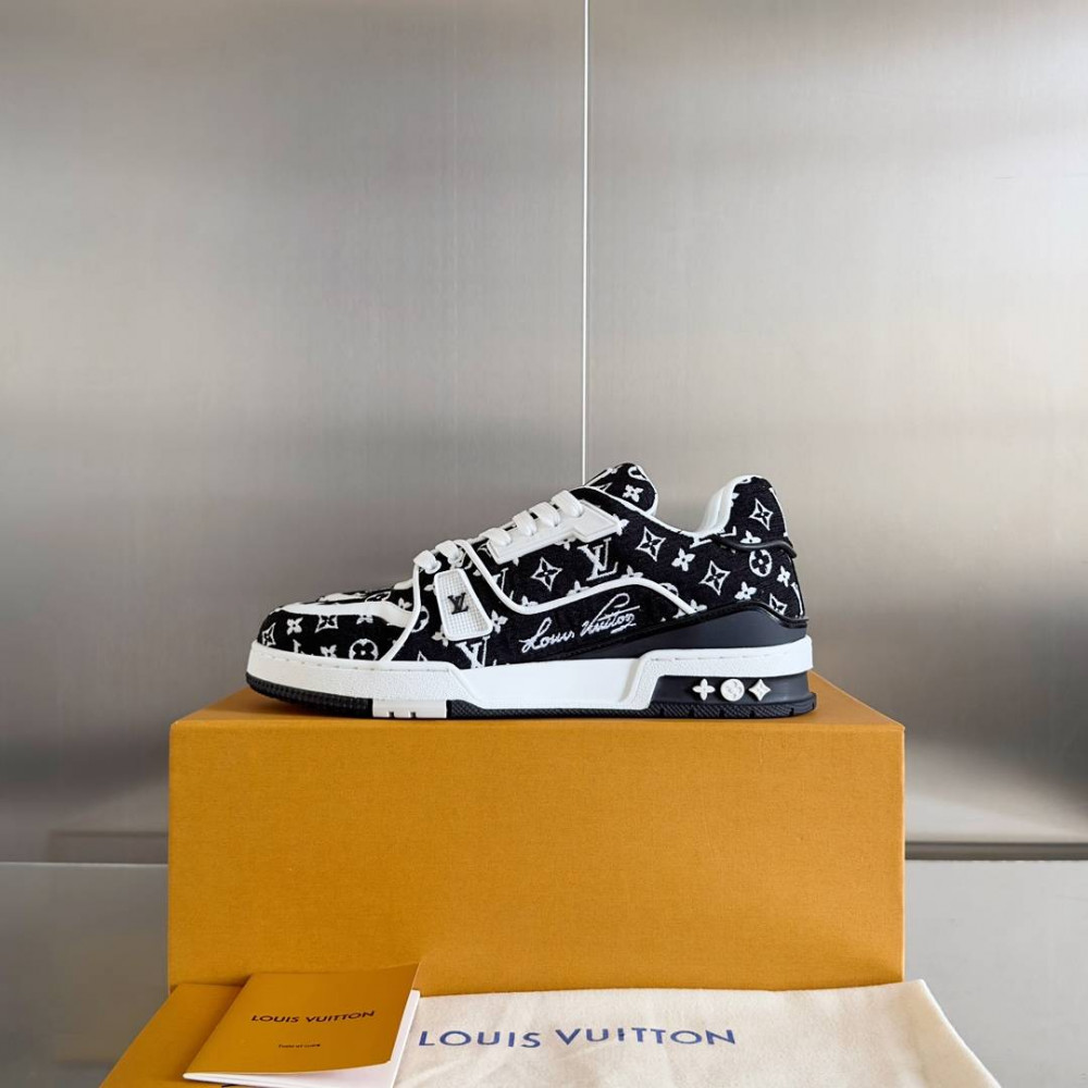 LV Trainer Sneaker Black White Print-072 LV Trainer Sneaker Black White Print-072