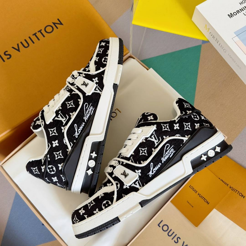 LV Trainer Sneaker Black White Print-072 LV Trainer Sneaker Black White Print-072