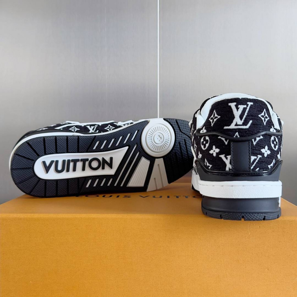 LV Trainer Sneaker Black White Print-072 LV Trainer Sneaker Black White Print-072