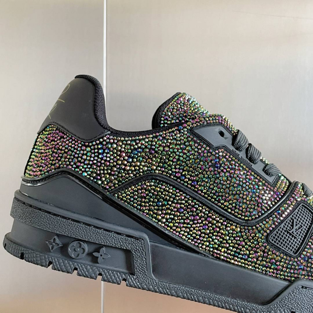 LV Trainer Sneaker Diamond Rainbow Black-079 LV Trainer Sneaker Diamond Rainbow Black-079