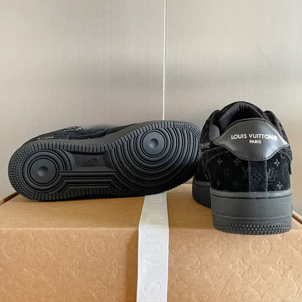 Louis Vuitton Air Force 1 Low Black