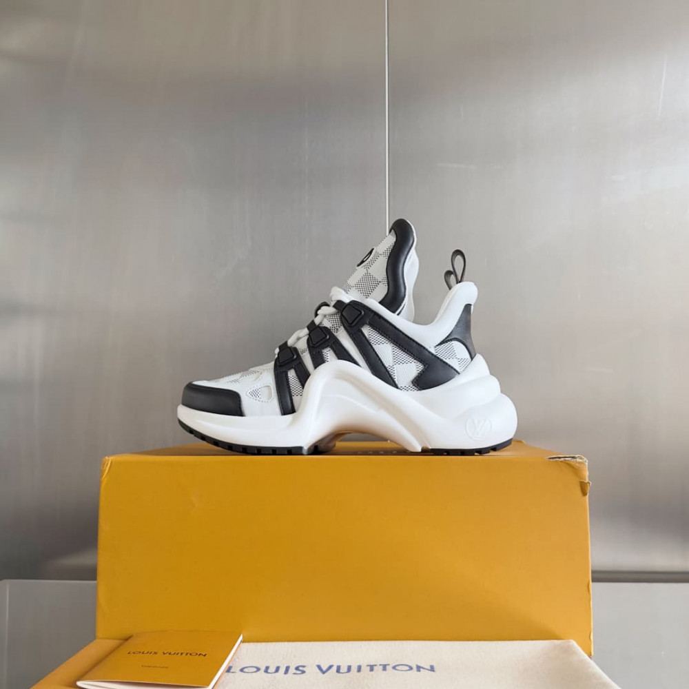 LV Archlight Sneaker-001