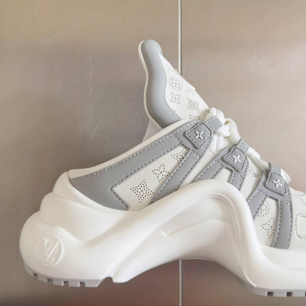 LV Archlight Open Back Sneaker-002