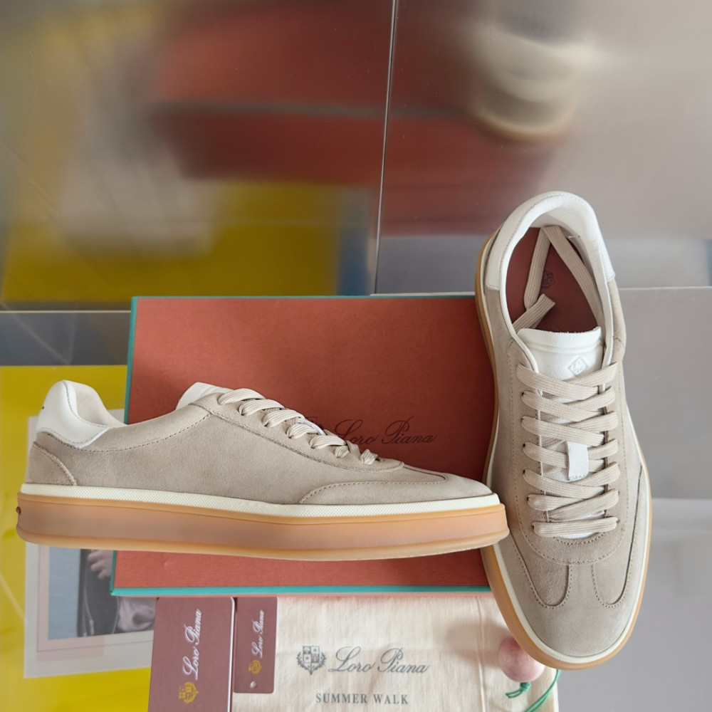 Loro Piana Tennis Walk