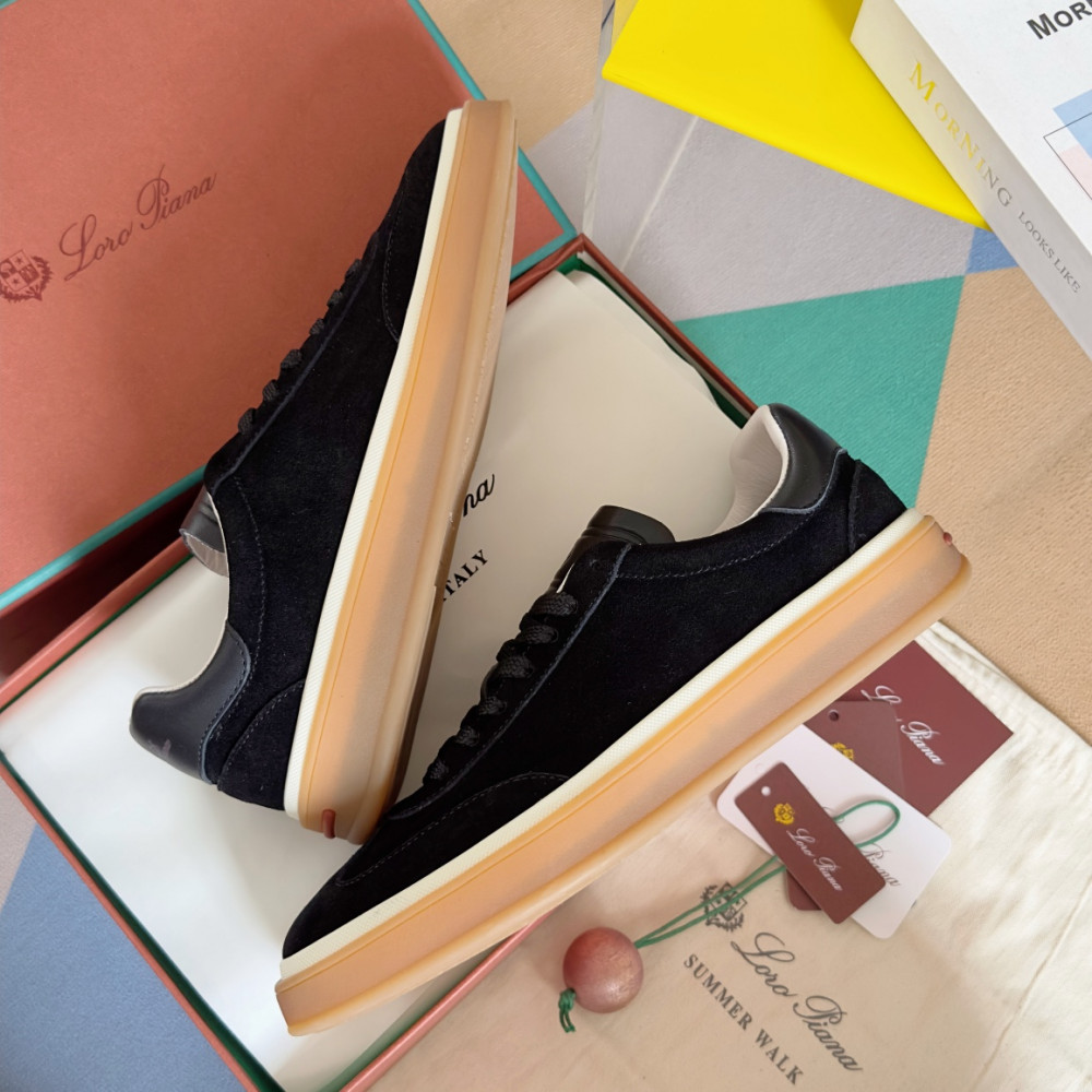 Loro Piana Tennis Walk