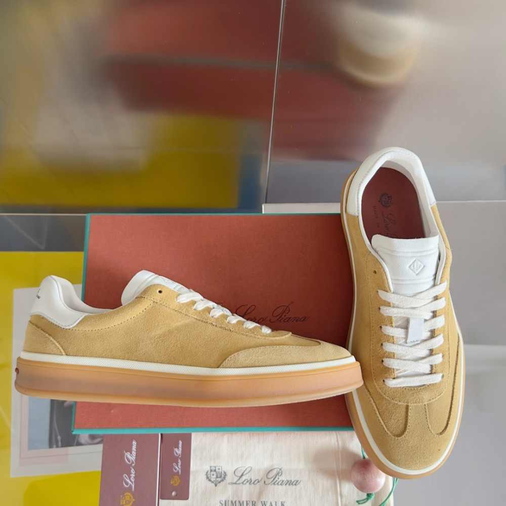 Loro Piana Tennis Walk