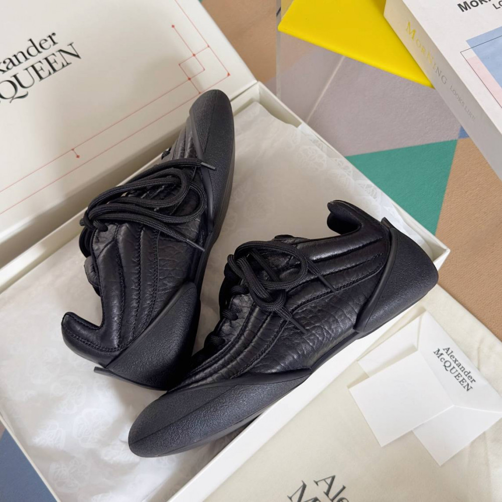 Alexander McQueen Flexion Alexander McQueen Flexion