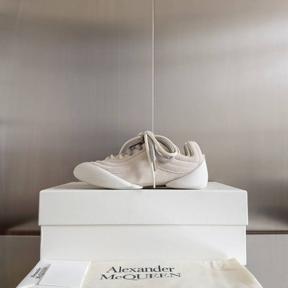 Alexander McQueen Flexion Alexander McQueen Flexion