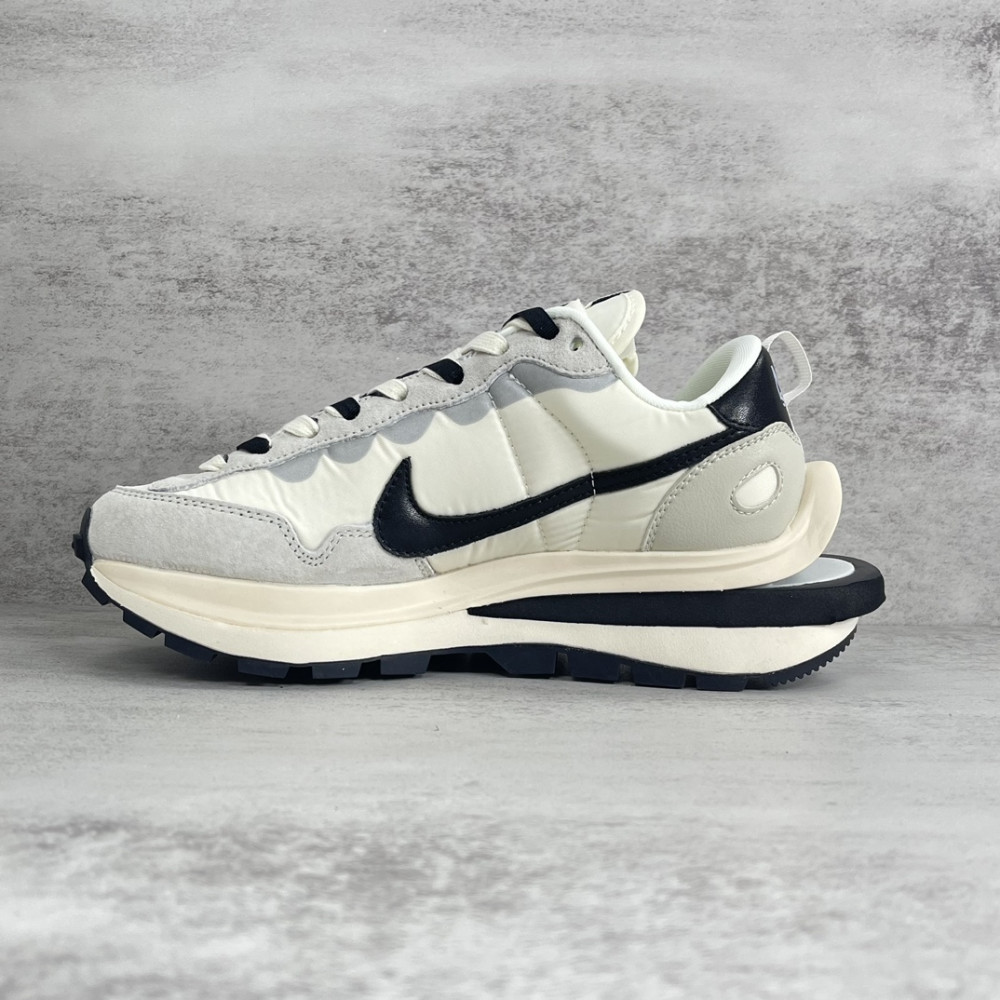 sacai x Nike VaporWaffle
