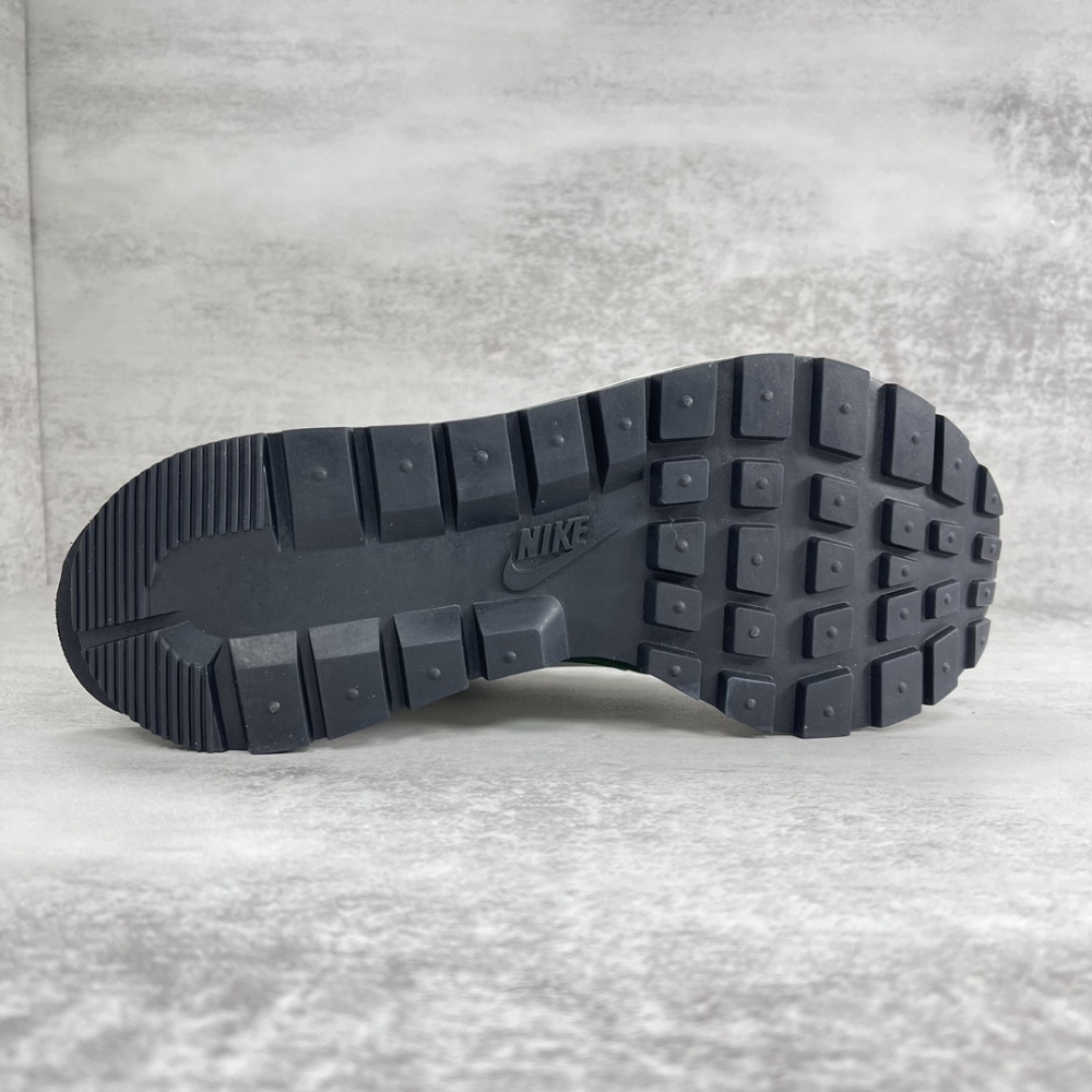 sacai x Nike VaporWaffle