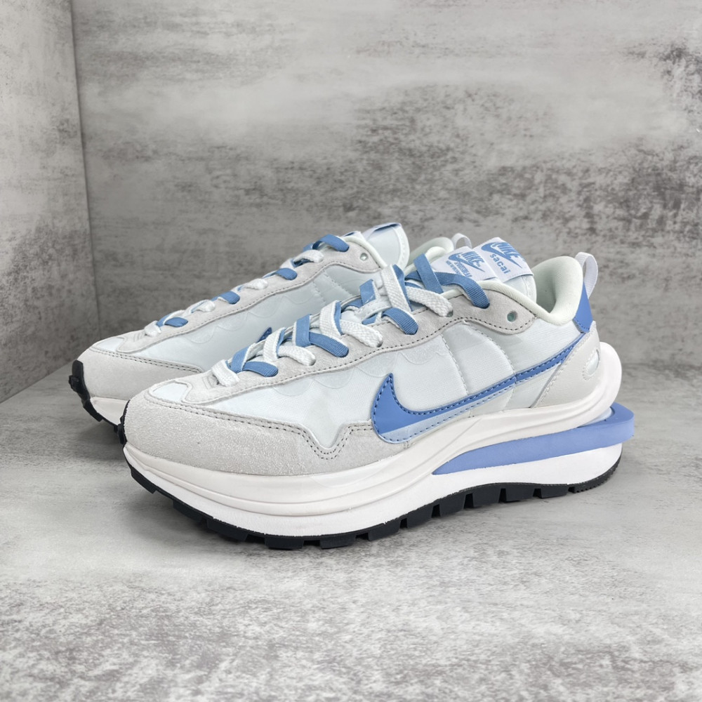 sacai x Nike VaporWaffle