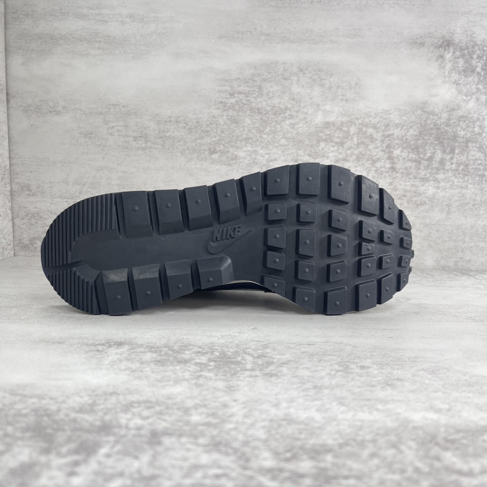 sacai x Nike VaporWaffle