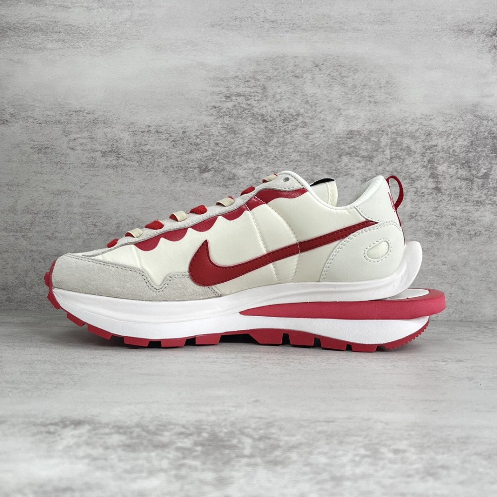 sacai x Nike VaporWaffle sacai x Nike VaporWaffle