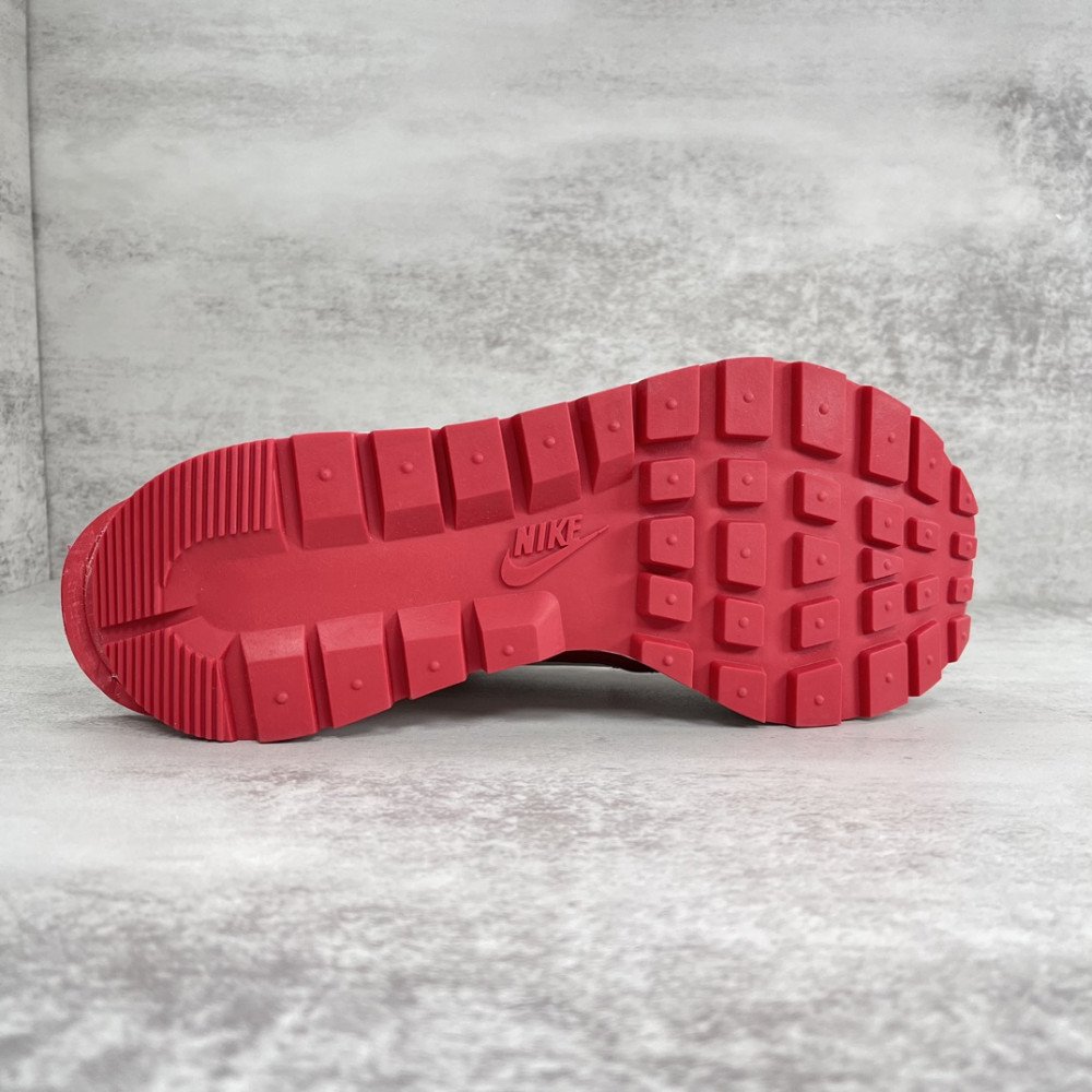 sacai x Nike VaporWaffle sacai x Nike VaporWaffle