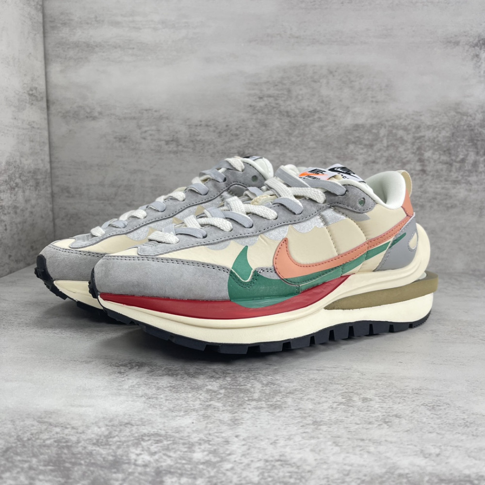 sacai x Nike VaporWaffle