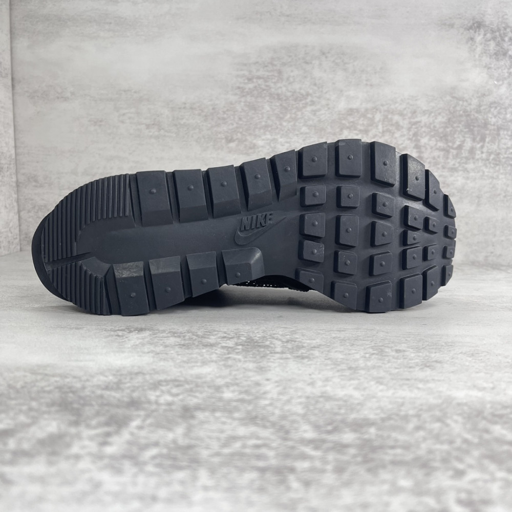 sacai x Nike VaporWaffle