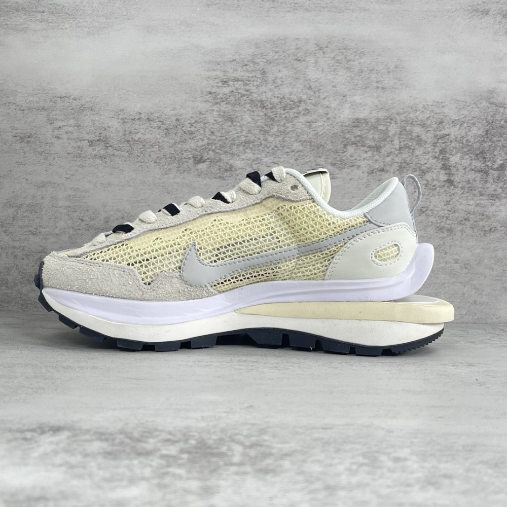 sacai x Nike VaporWaffle