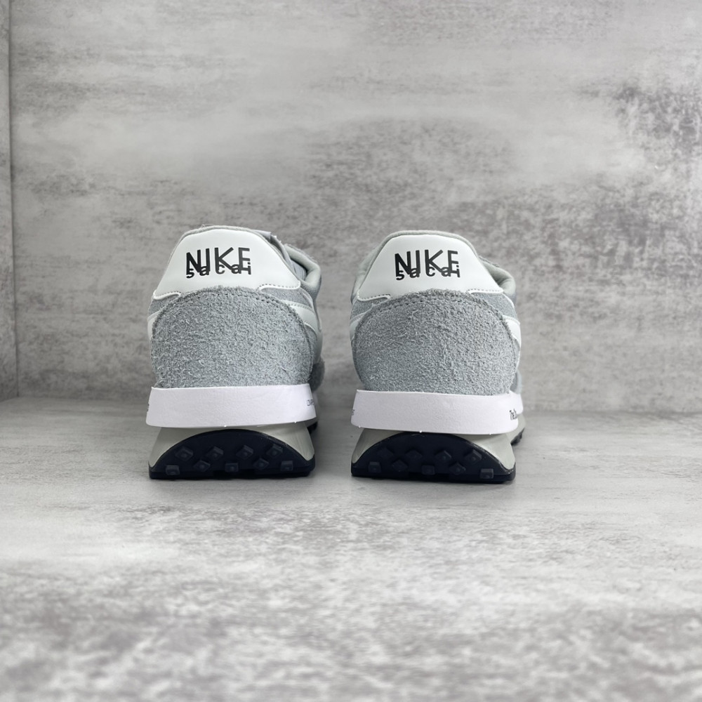 sacai x Nike LDV Waffle